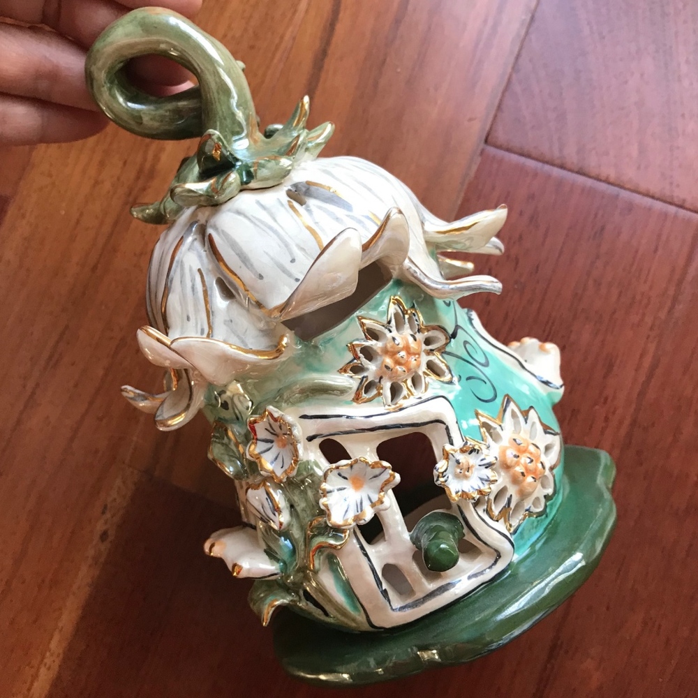 Flower Bird House Candle Holder